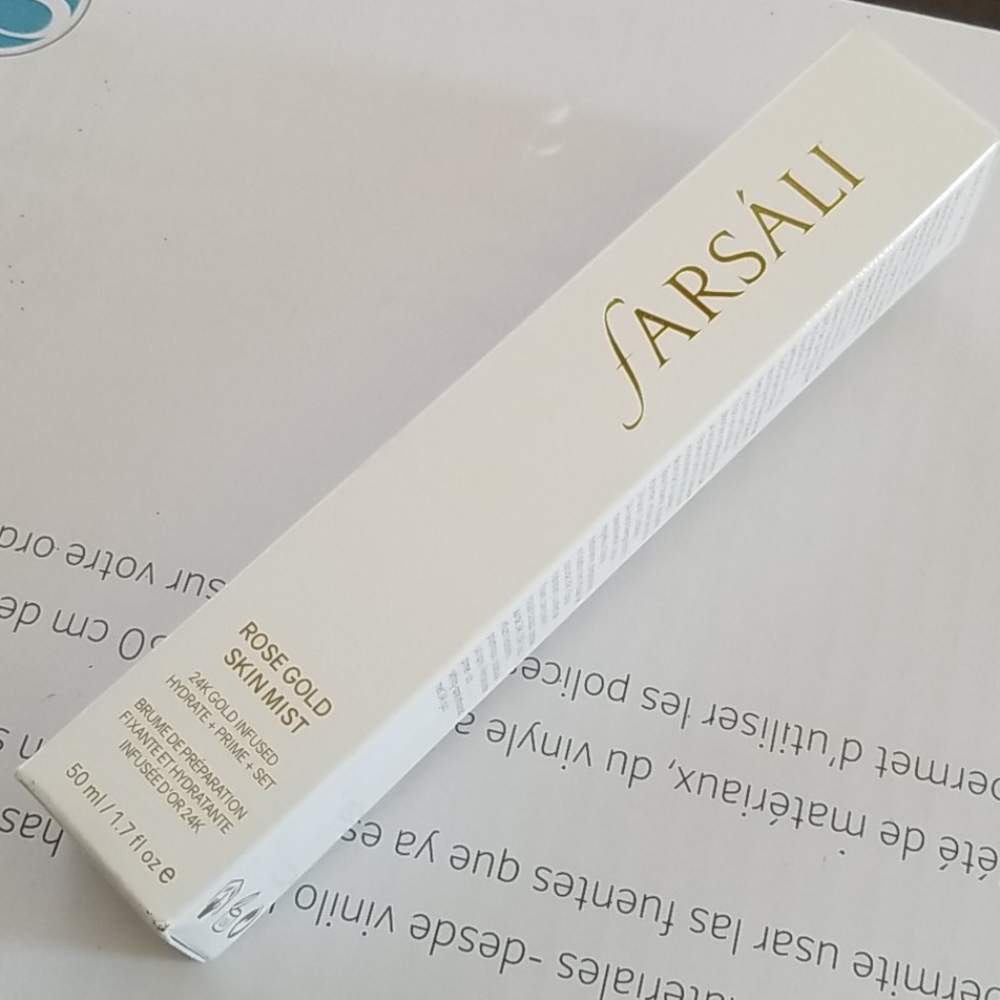 Brand New Farsali Rose Gold Skin Mist